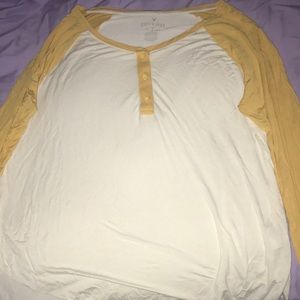 Yellow & white baseball t-shirt